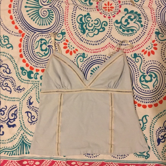 BABY BLUE CAMI WITH EYELET DETAILS - Picture 4 of 7